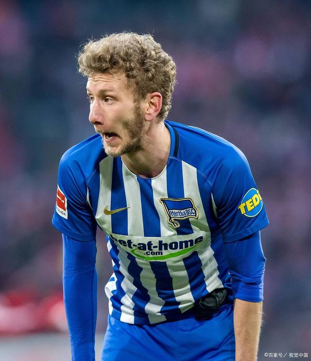 柏林赫塔客场逼平沃尔夫斯堡，实现客场不败的简单介绍