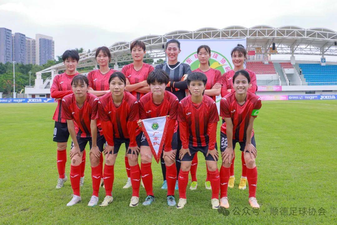 广东女篮主场进球连连，领跑积分榜的简单介绍